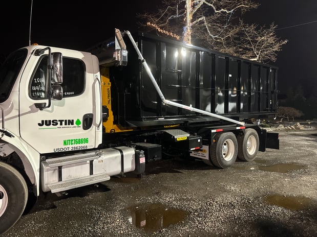 Images Justin Tree Services & Lawn Care