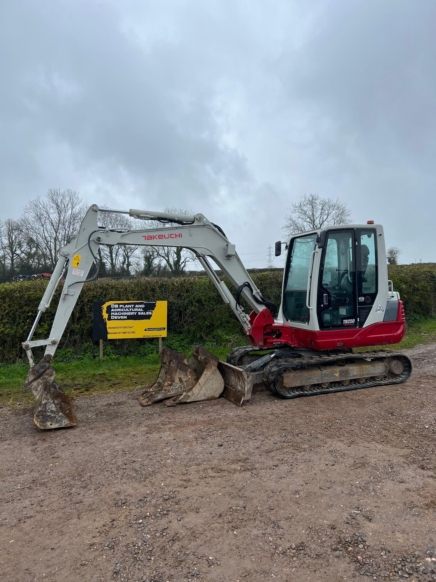 Images DB Plant and Agricultural Machinery Sales Devon