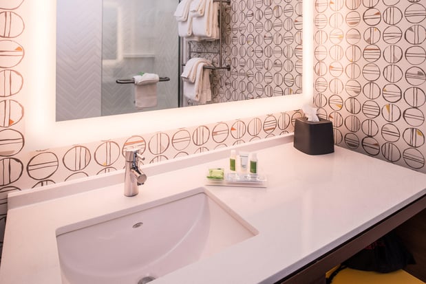 Images Holiday Inn Detroit Northwest - Livonia by IHG