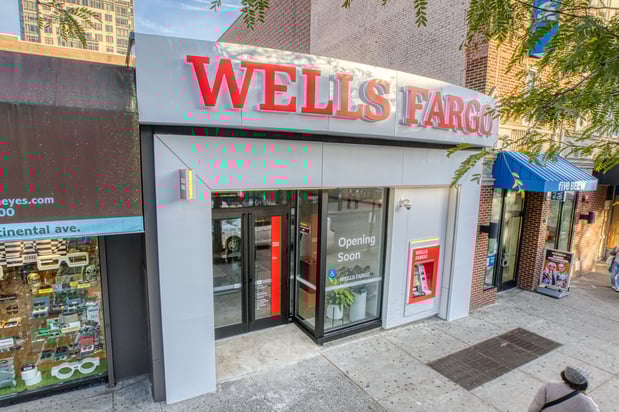 Images Wells Fargo Bank