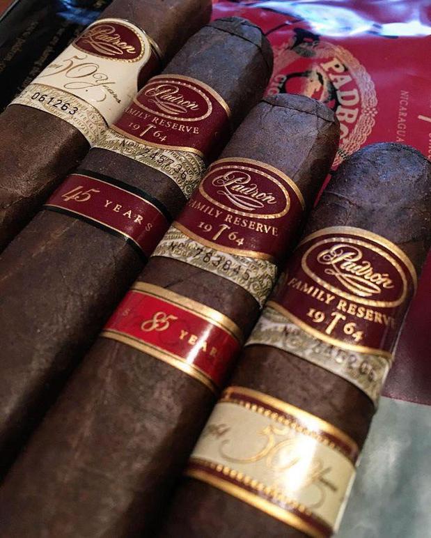 Images Absolute Cigar Shop