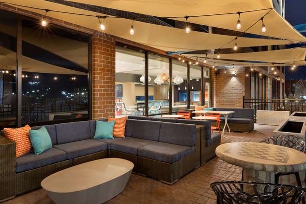 Images Tru by Hilton Ogden