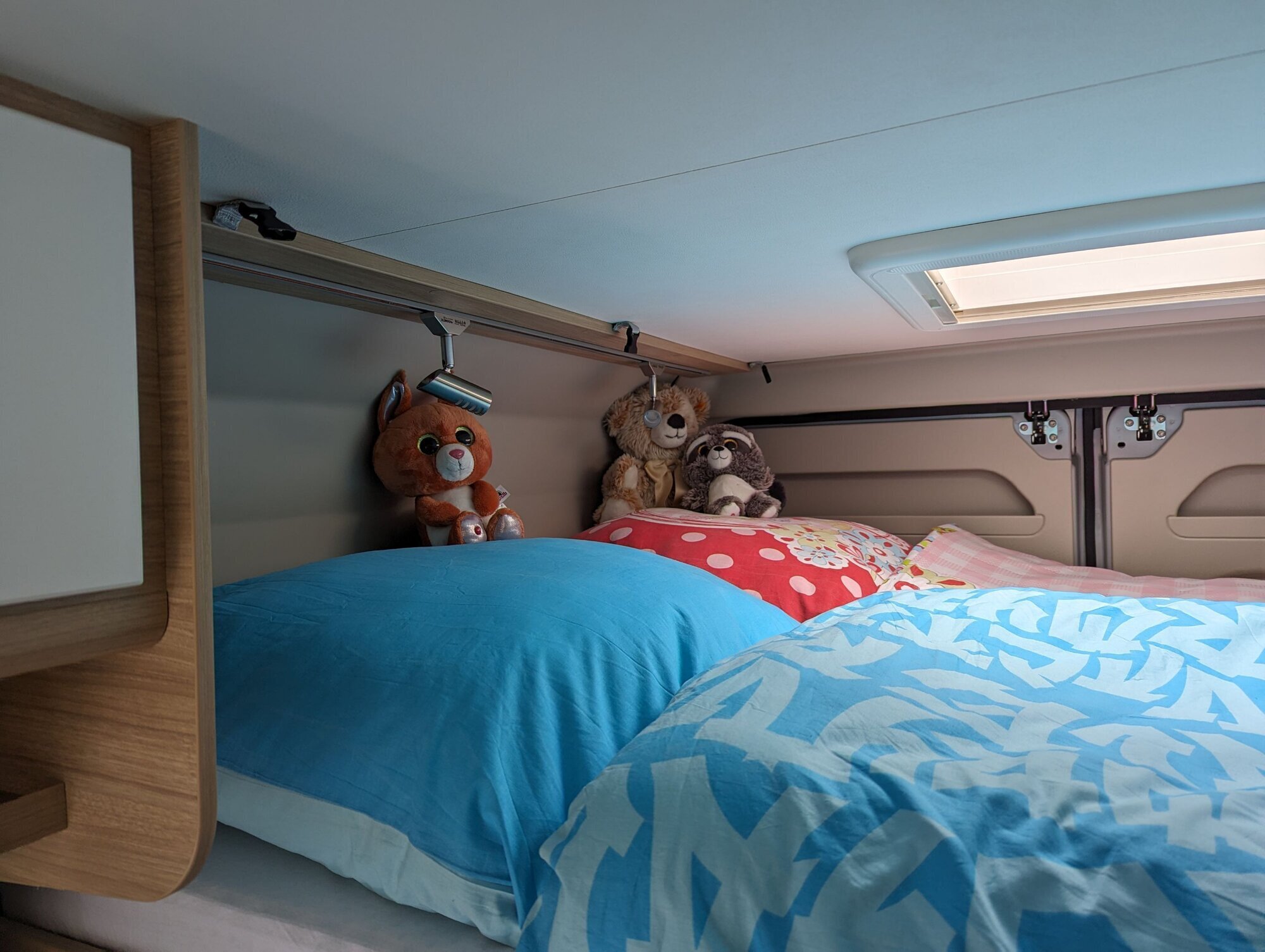 Panda Camper Sabrina Emeksiz, Peterswörther Straße 22 in Gundelfingen an der Donau