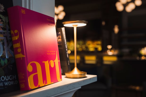 Images The Lounge at Conrad Indianapolis