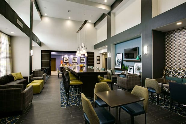 Images Hampton Inn & Suites Dallas/Ft. Worth Airport South