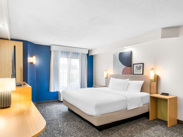 Images Spark by Hilton Augusta