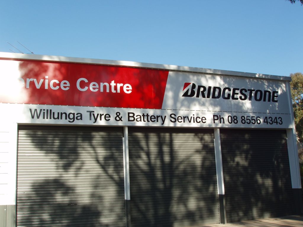 Images Bridgestone Service Centre Willunga
