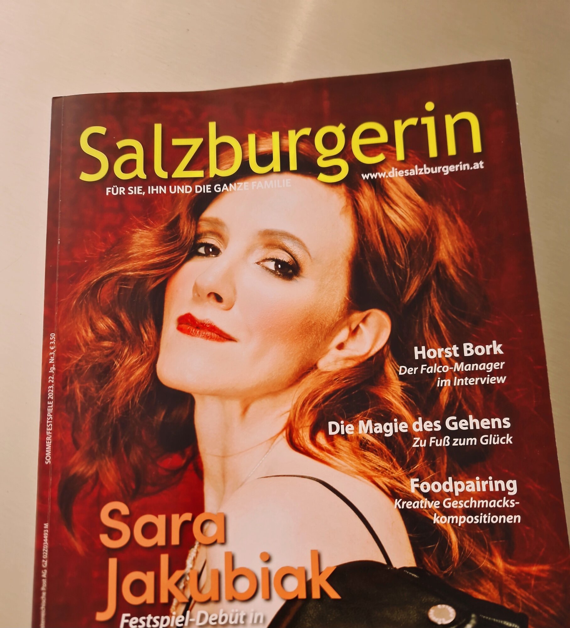 bLAUBEere Farb- & Stilberatung, Dipl.Visagistin, Carl-Zuckmayer-Straße 38 in Salzburg