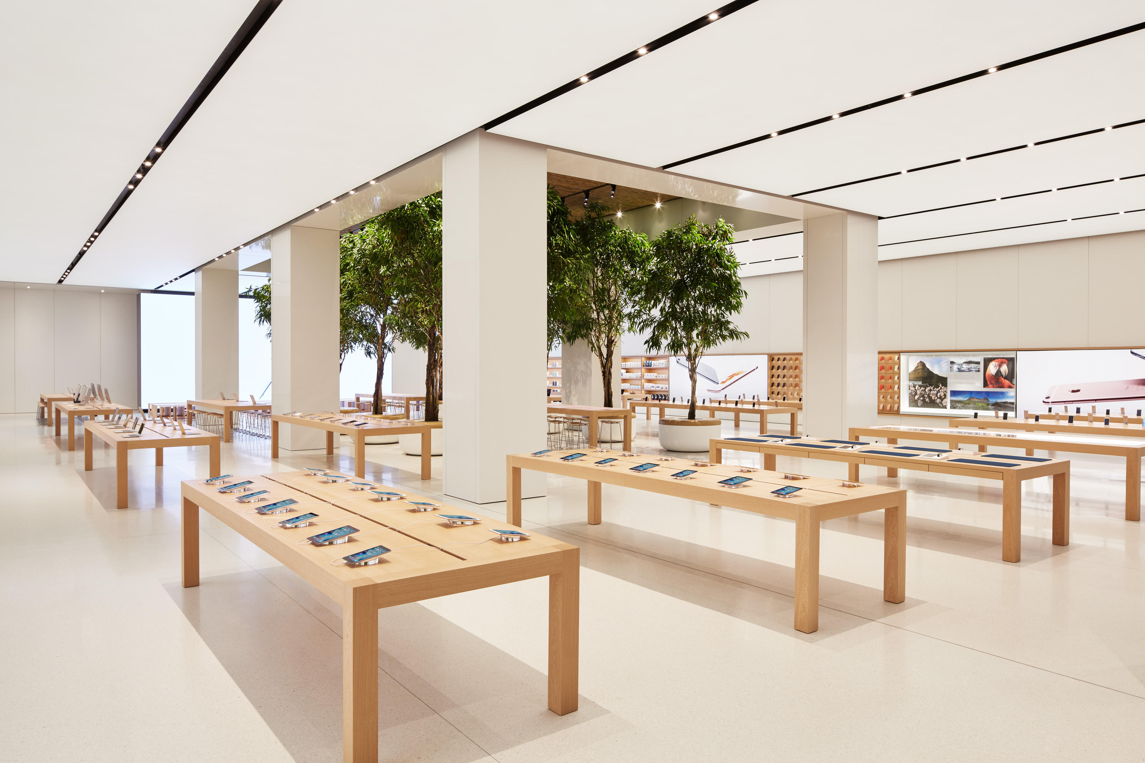 Apple Mall of the Emirates