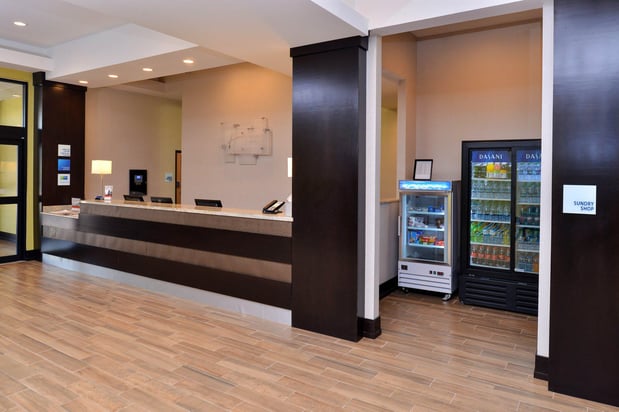 Images Holiday Inn Express & Suites Austin South by IHG