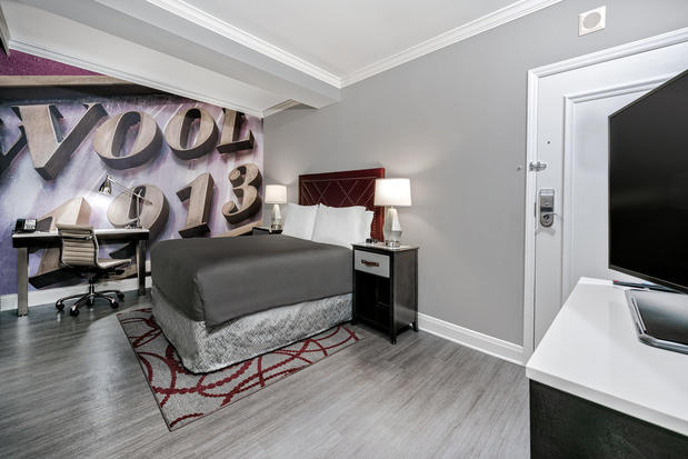 Images Hotel Indigo Dallas Downtown by IHG