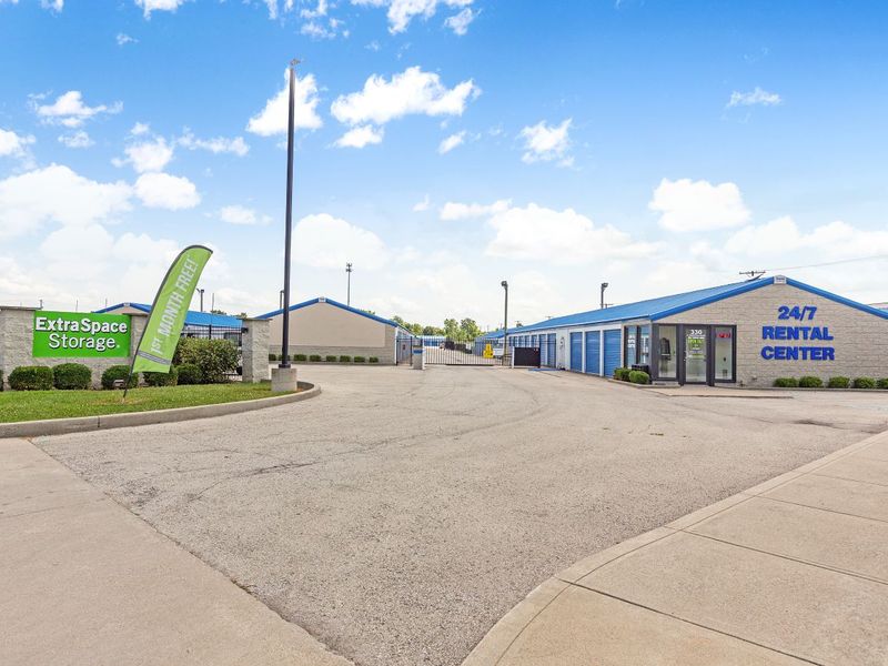 Interior Units - Storage Express at 330 S Garoffolo Blvd, Lebanon, IN 46052