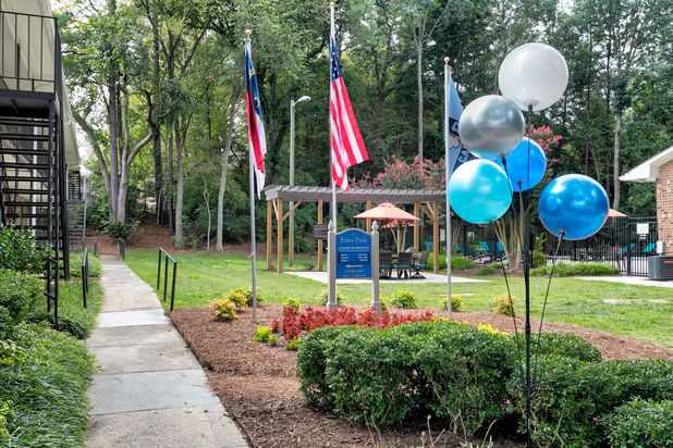Images Estes Park Apartments