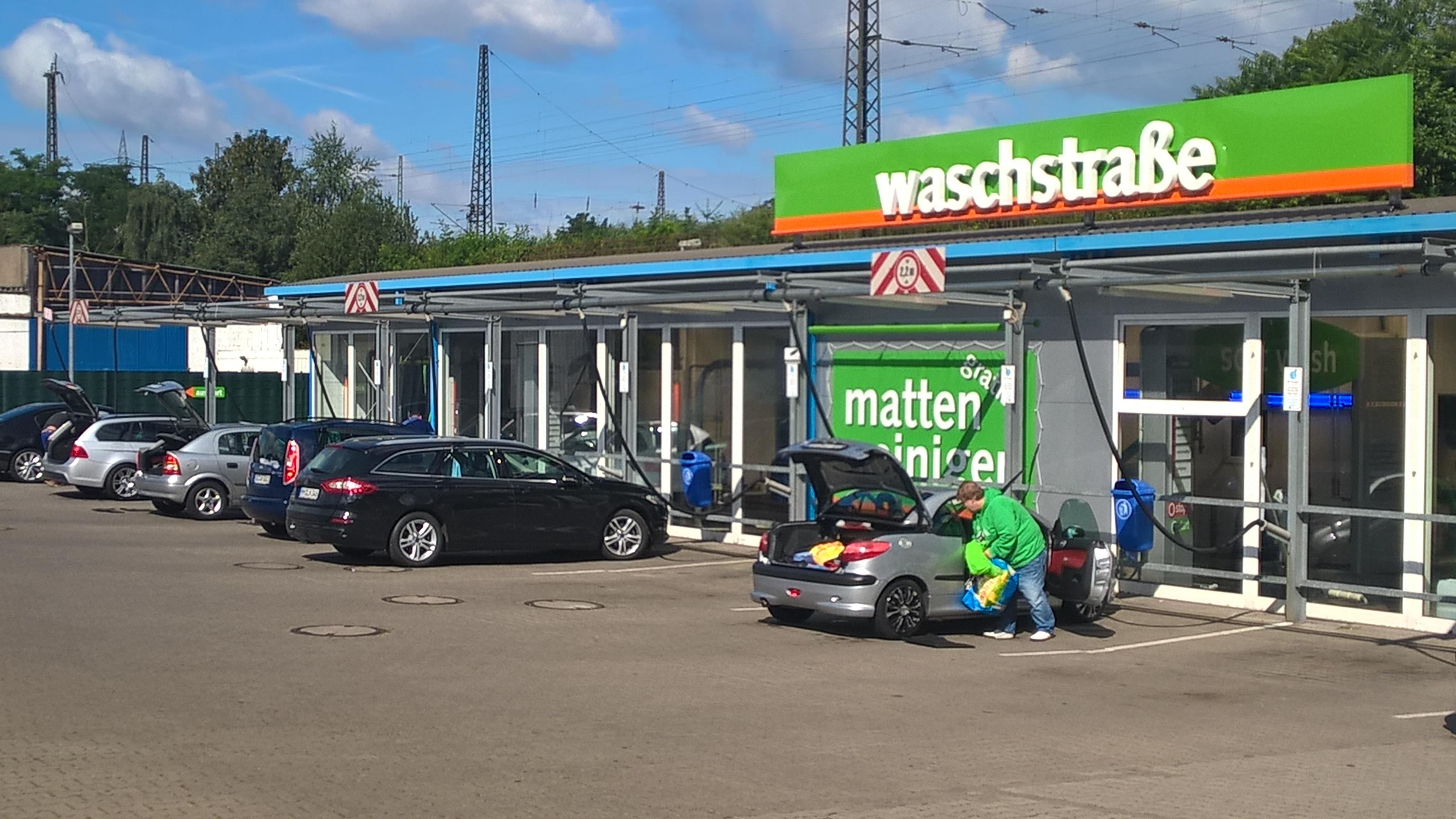 IMO Car Wash, Wilmsstr. 20 in Oberhausen