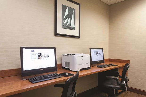 Images Hampton Inn & Suites Mystic