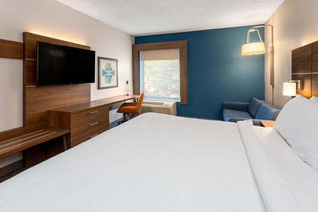 Images Holiday Inn Express New Albany - Louisville NW, an IHG Hotel