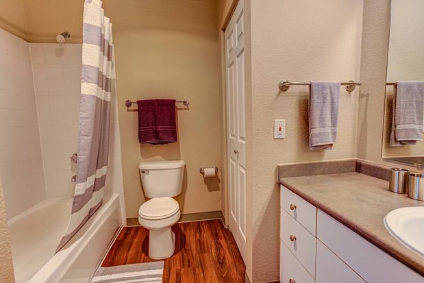 Images Commons at Verandas in Tanasbourne Apartments
