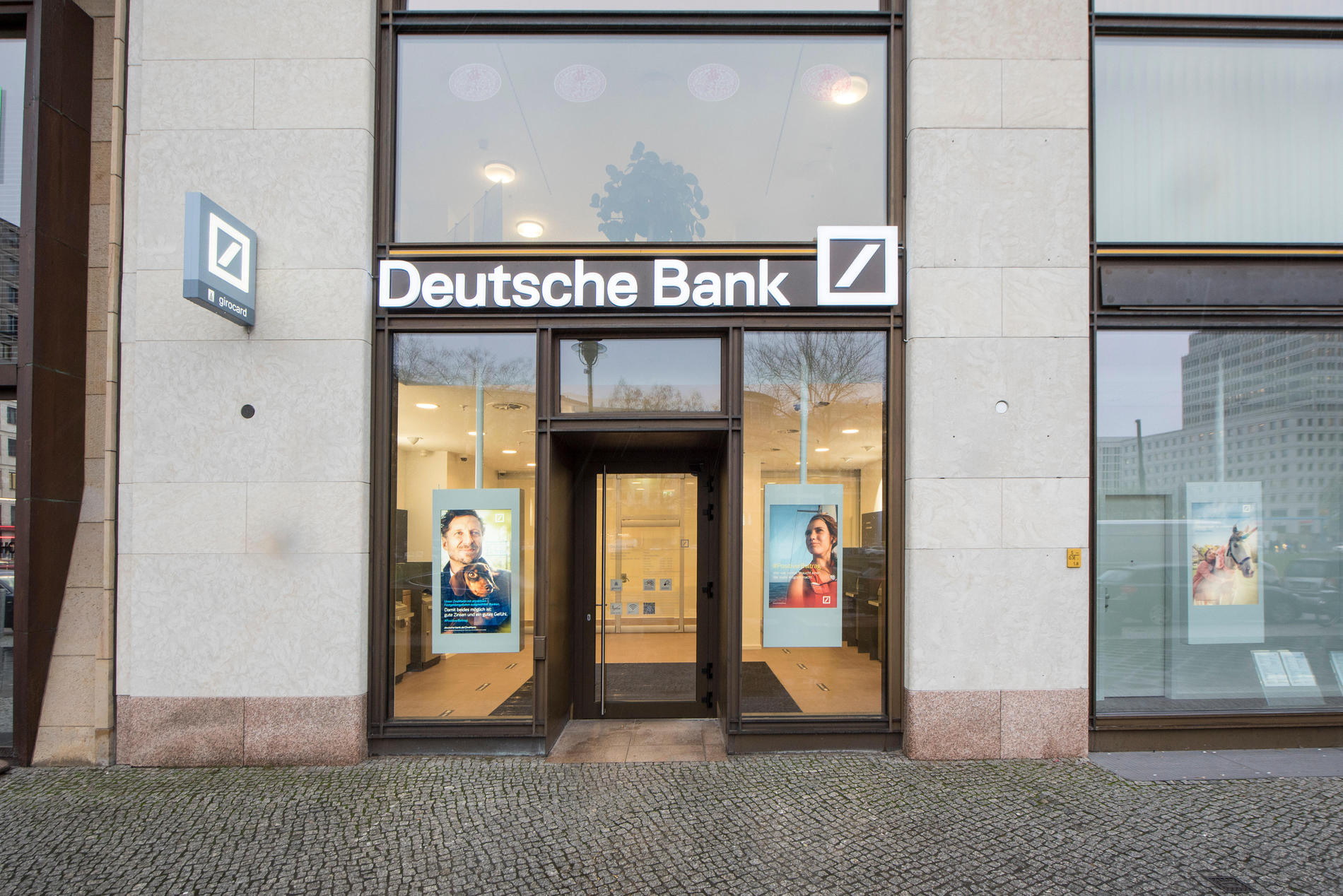 Kundenfoto 1 Deutsche Bank Filiale