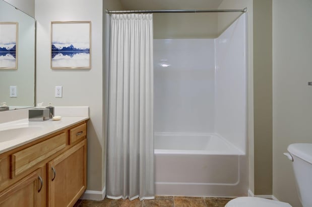 Images Saratoga Crossing Apartments & Townhomes
