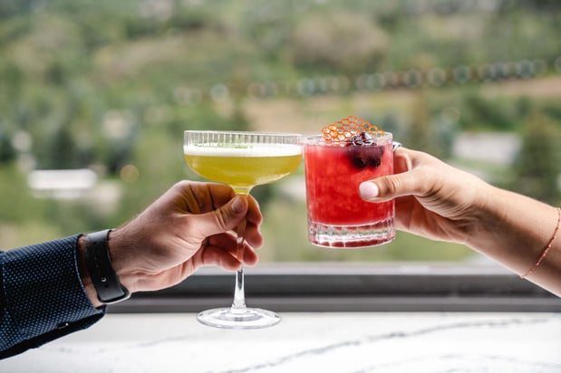 Images Lookout Bar Avon