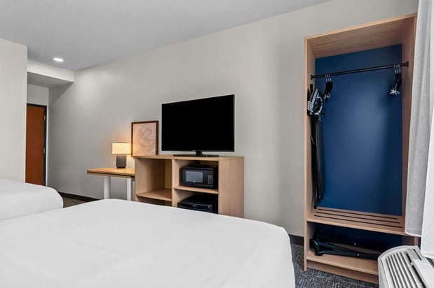 Images Spark by Hilton Hershey Near the Park