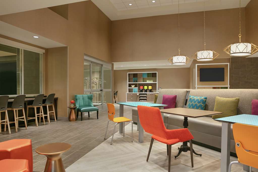 Lobby Home2 Suites by Hilton Chantilly Dulles Airport Chantilly (703)253-3400