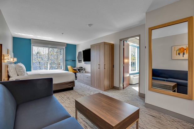 Images Holiday Inn Express & Suites Portland-Jantzen Beach by IHG