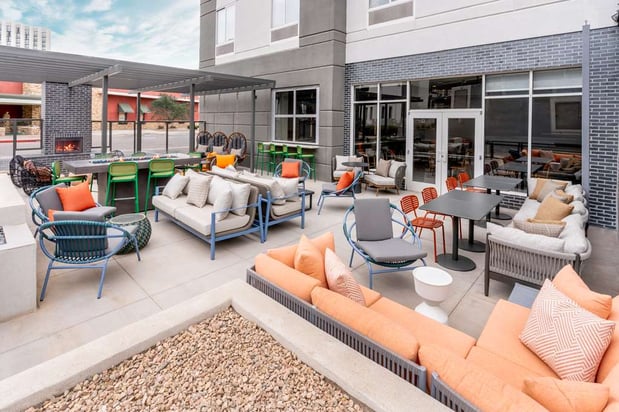Images Hilton Garden Inn Albuquerque Uptown