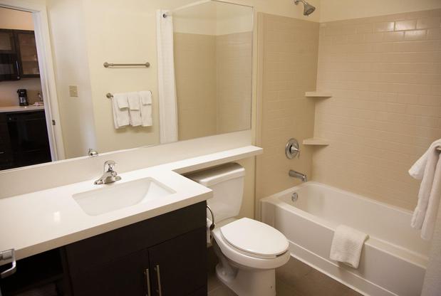 Images Candlewood Suites Alexandria, an IHG Hotel