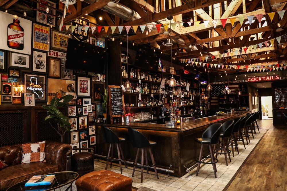 local bars near santa monica blvd