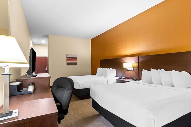 Images Best Western St. Louis Airport North Hotel & Suites