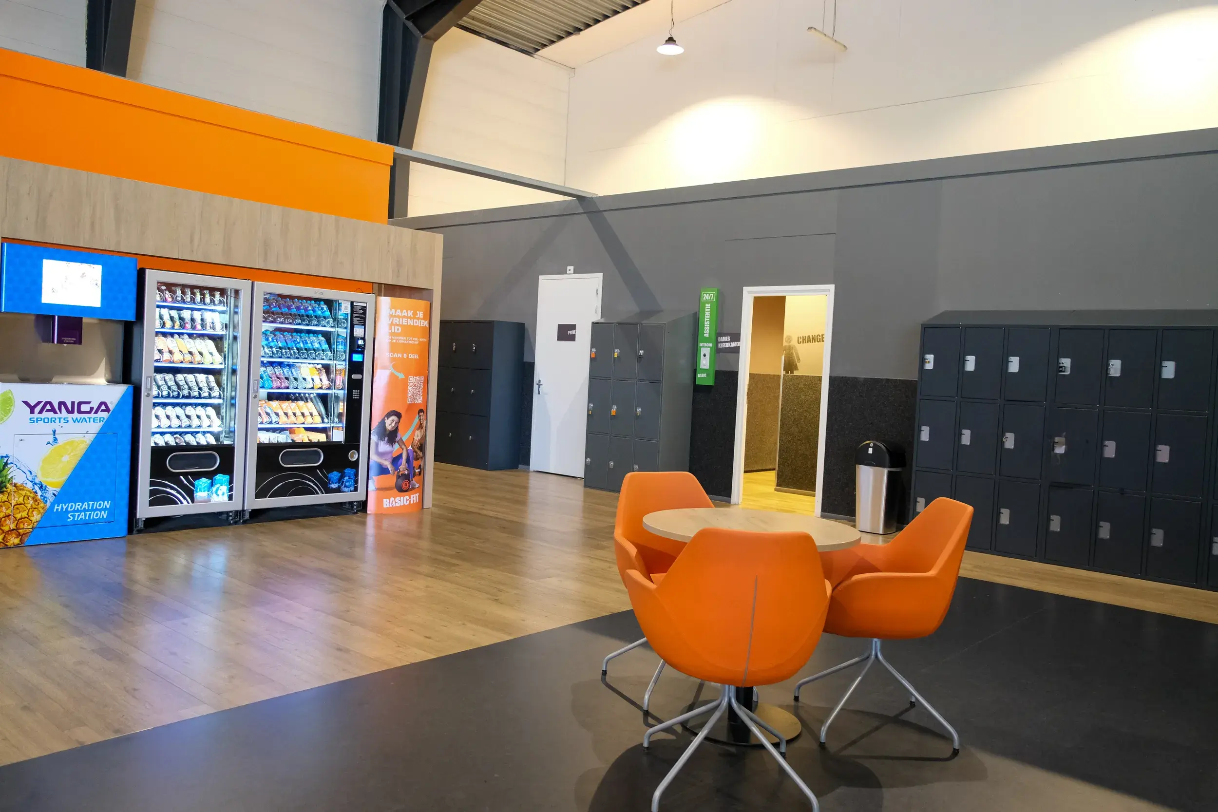 Foto's Basic-Fit 24/7