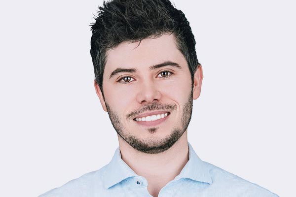 Dr. Theo Buzea, Optometry Partner in our Southcentre Mall store