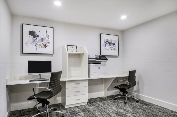 Images Staybridge Suites Toledo - Maumee by IHG