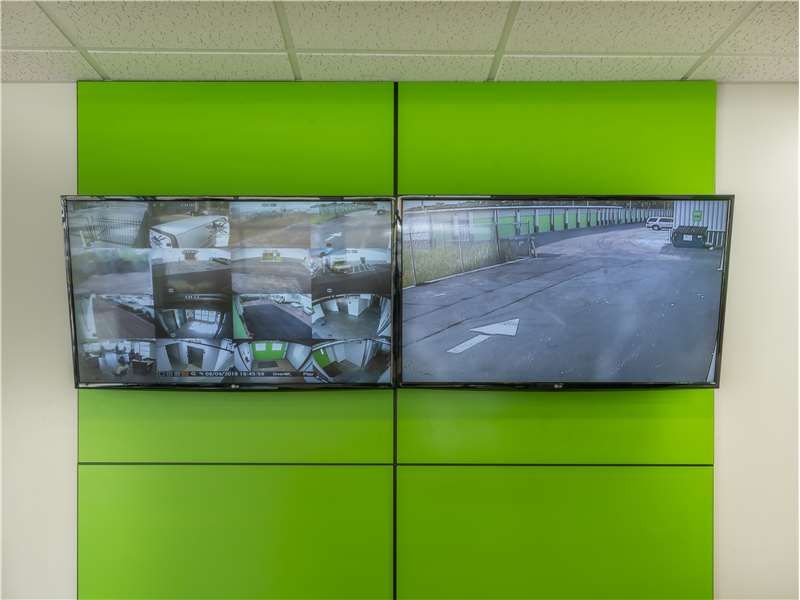 Security Screens - Extra Space Storage at 7540 McCormick Blvd, Skokie, IL 60076