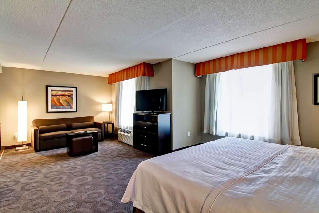 Homewood Suites by Hilton Ajax, Ontario, Canada in Ajax: Guest room amenity