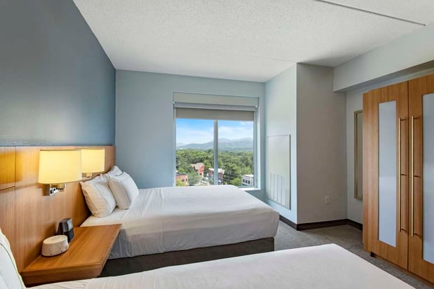 Images DoubleTree by Hilton Asheville Downtown
