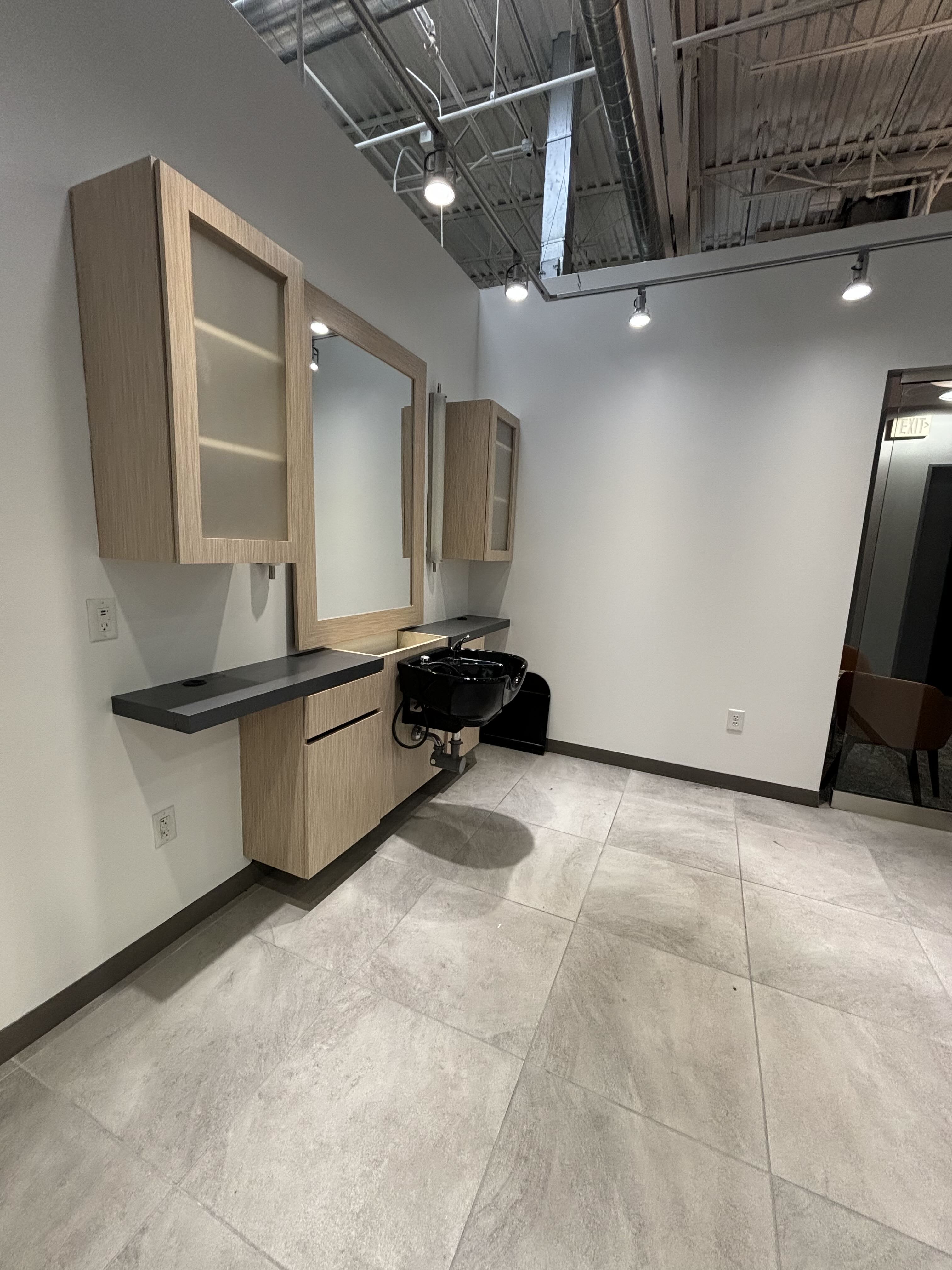 Salon Lofts Greenwood Loft