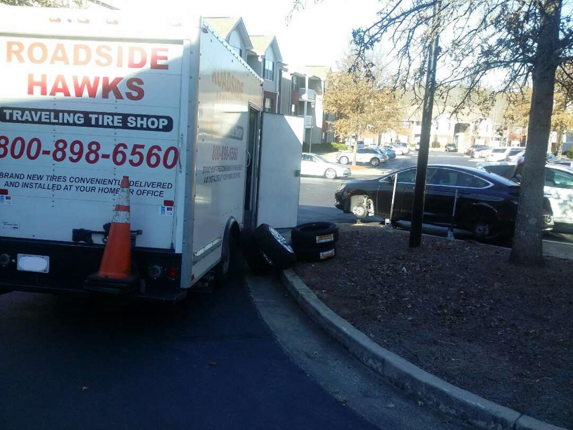 24 Hour Roadside Hawks Traveling Tire Shop Atlanta - Brand New Tires Delivered and Installed On The Side Of The Road. Mobile Tire Installation includes mounting and speed balancing onsite at your breakdown location - (404) 478-7887 for Roadside Assistance in Atlanta.