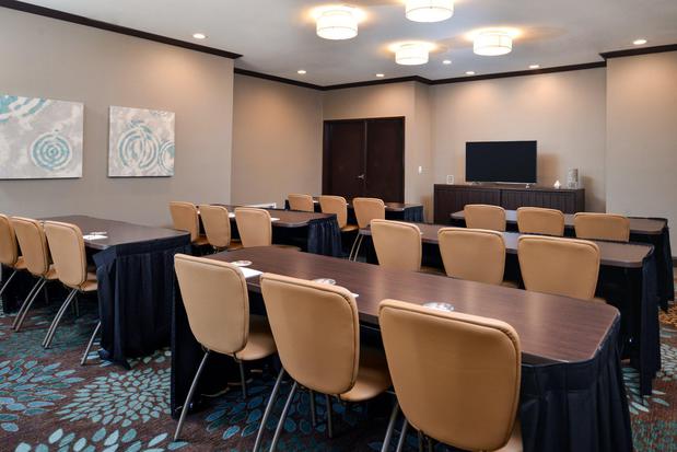 Images Staybridge Suites Wichita Falls by IHG