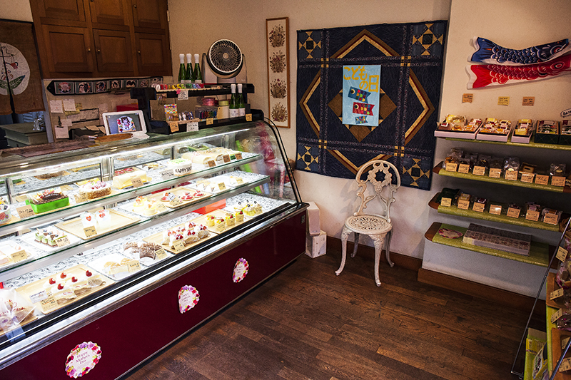 Images berge ベルジュ お菓子の木 阪急高槻店
