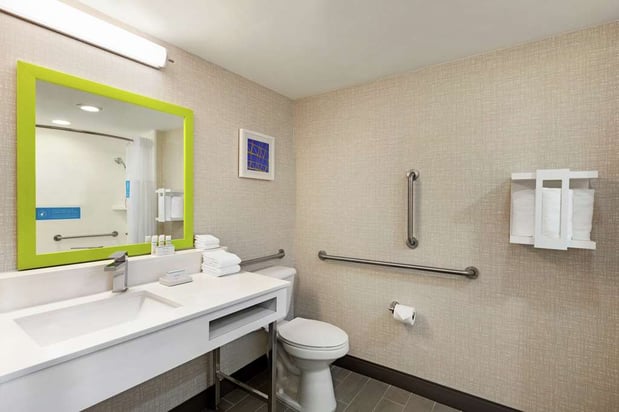 Images Hampton Inn & Suites Ft. Lauderdale Airport/South Cruise Port