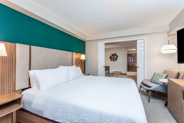 Images Holiday Inn & Suites Daytona Beach on the Ocean by IHG
