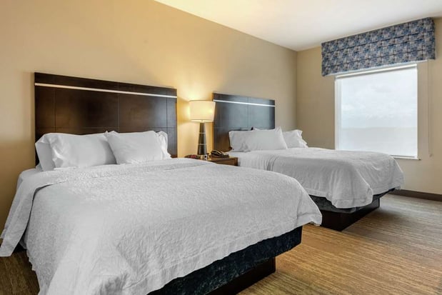 Images Hampton Inn Alamosa, CO