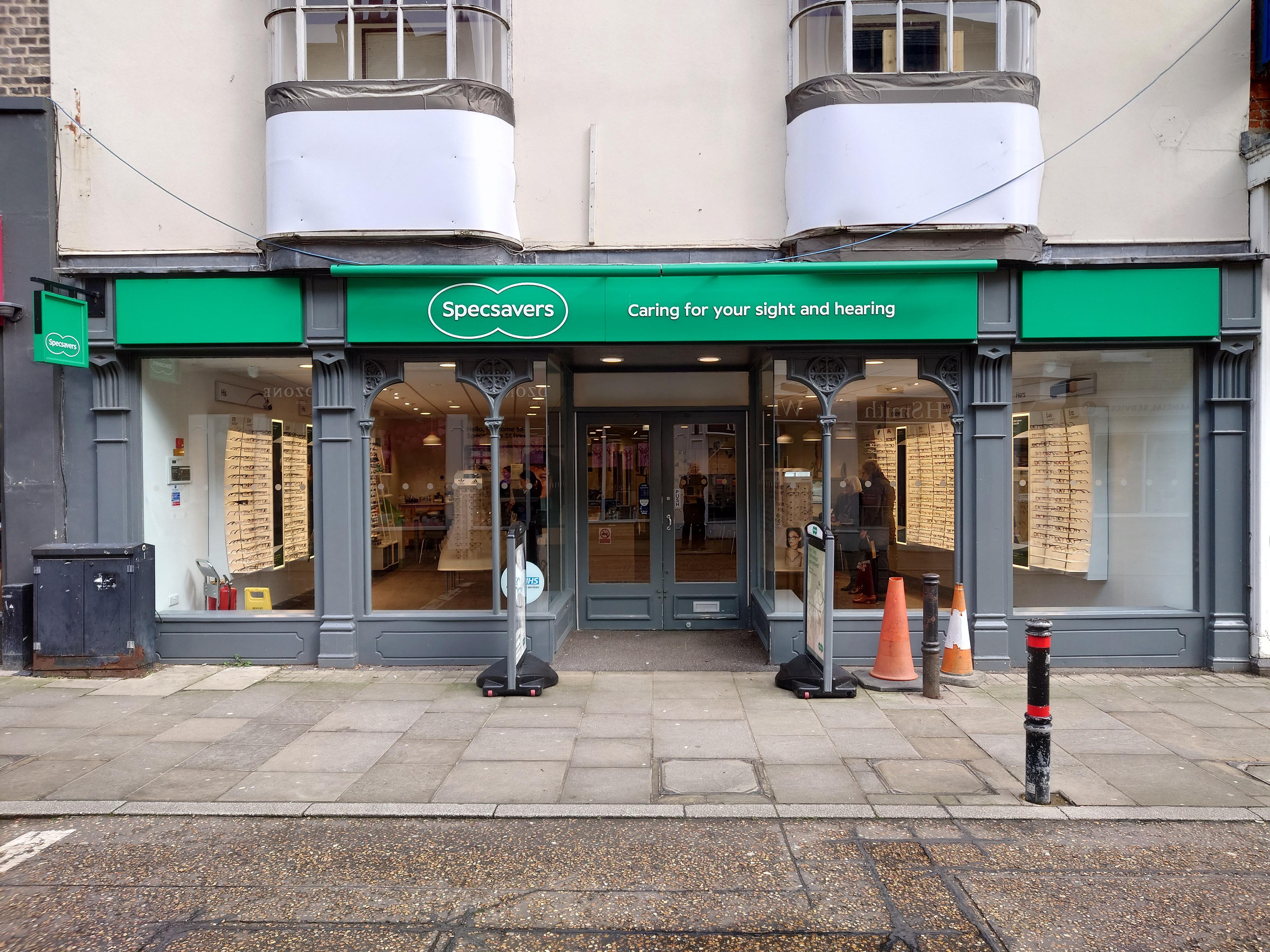 Images Specsavers Opticians and Audiologists - St Ives