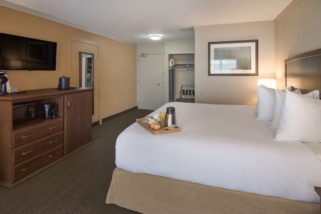 King Best Western The Westerly Hotel Courtenay (250)338-7741