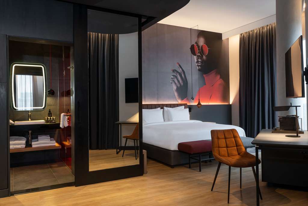 Images Radisson RED Johannesburg Rosebank