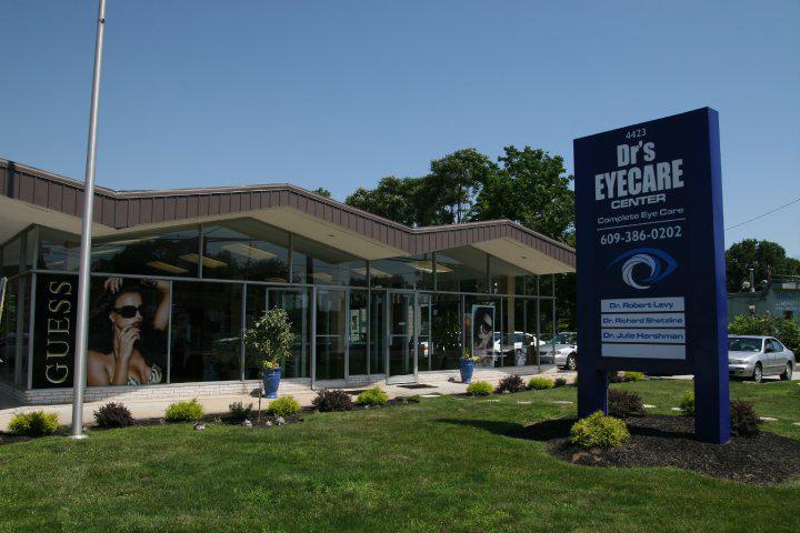 Images Dr.'s Eyecare Center