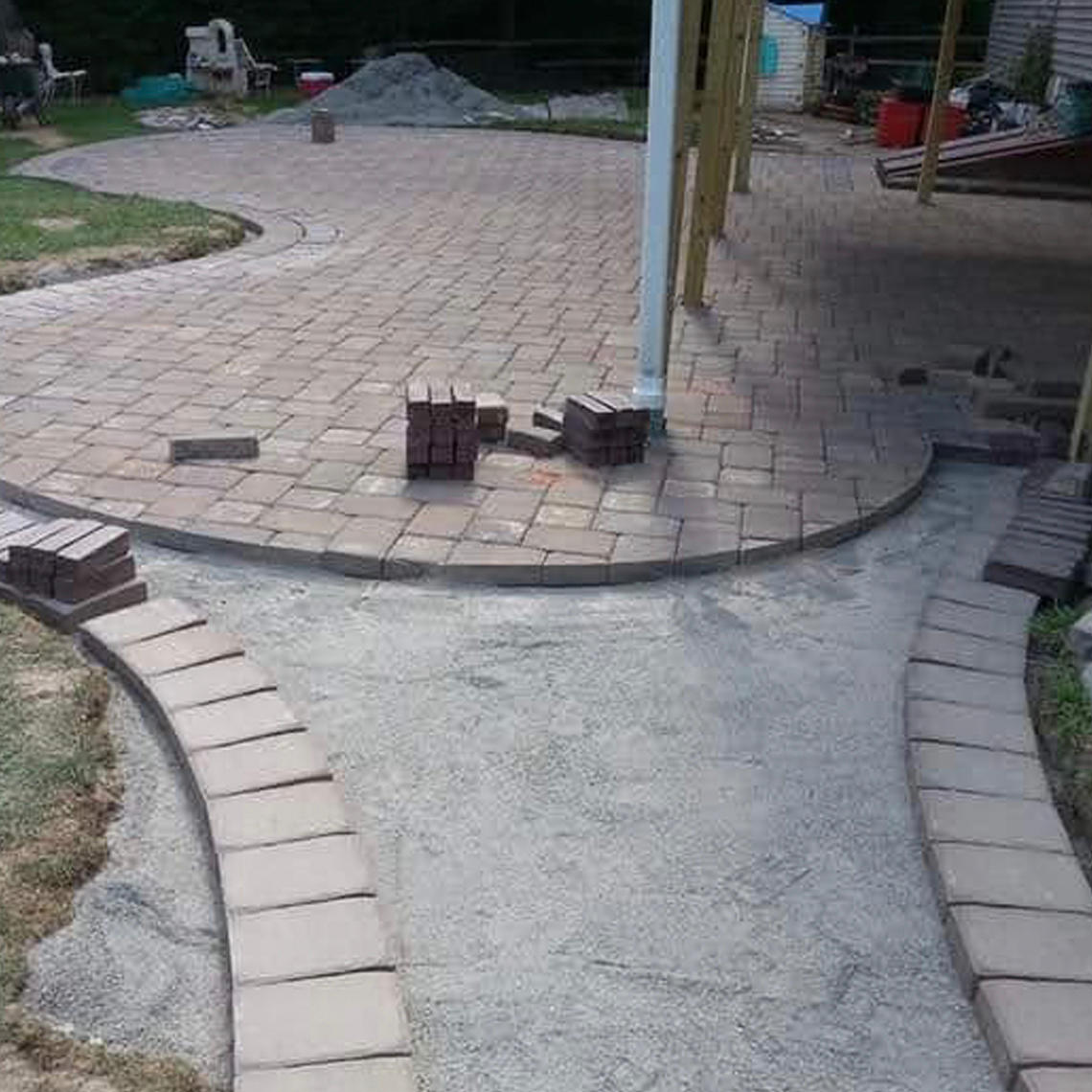 The Eagle Landscape - driveway construction