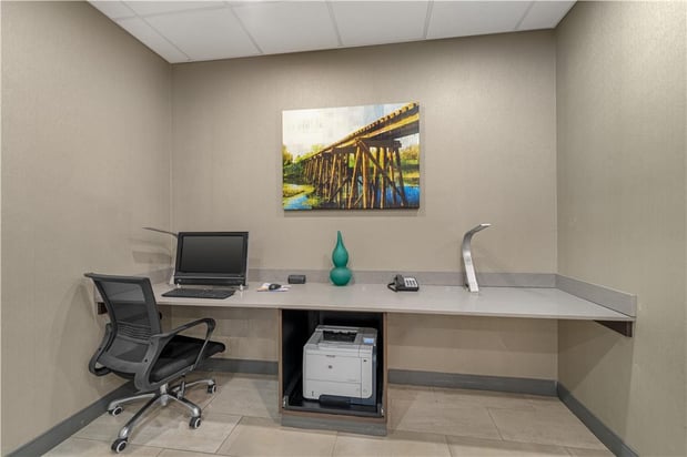 Images Best Western Plus McPherson